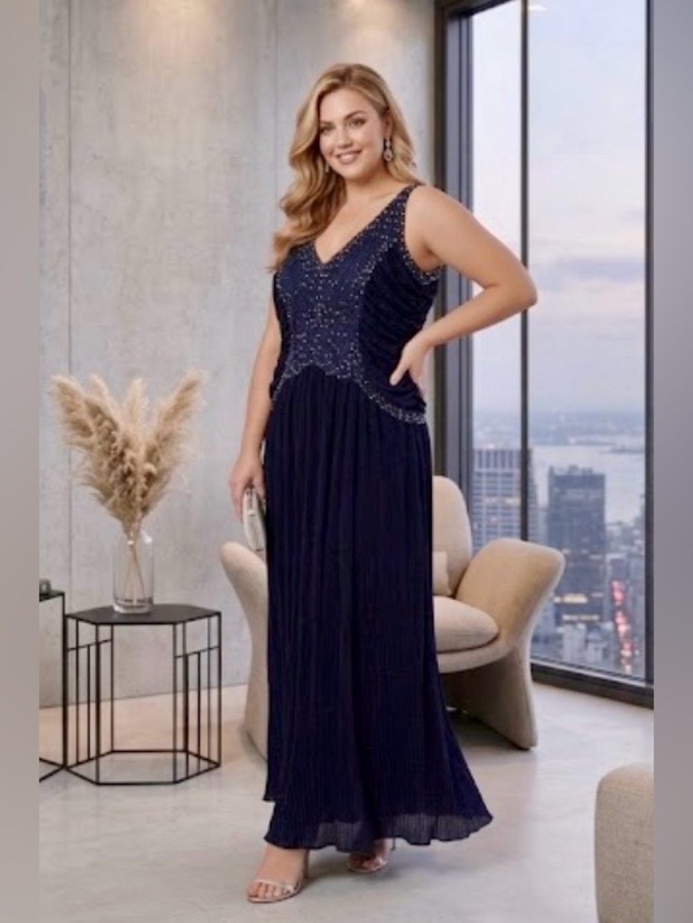 🔴 Couture Elegant Navy Beaded V-Neck Evening Dress